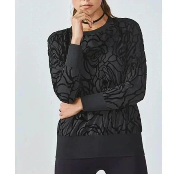 Fabletics Womens Lola Long Sleeve Cut Out Top - Picture 2 of 9